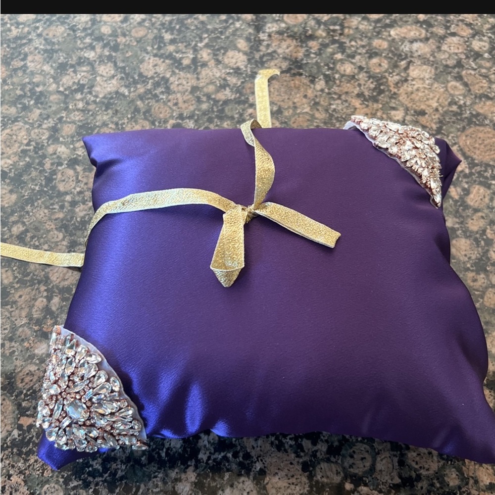 Ring pillows beautiful never used gold and purple feel free to make an offer 🥰